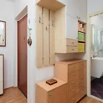 Apartment Comfortable And Fully Furbished In Center