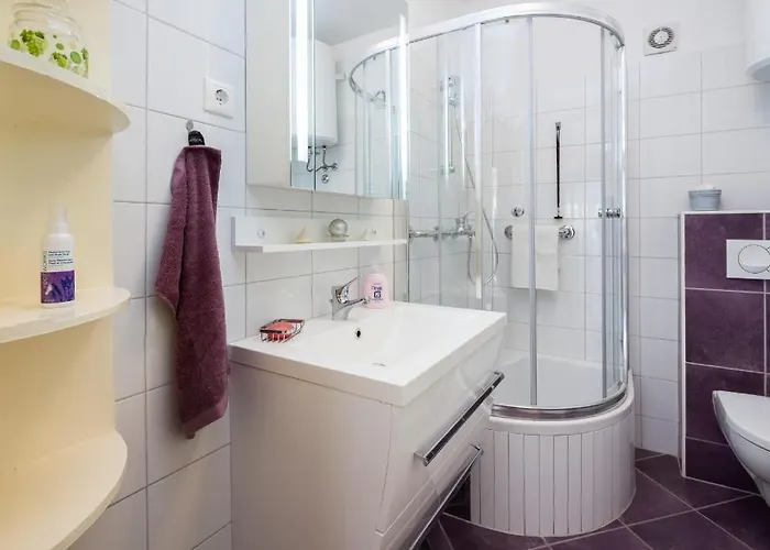 דירה Comfortable And Fully Furbished In Center *