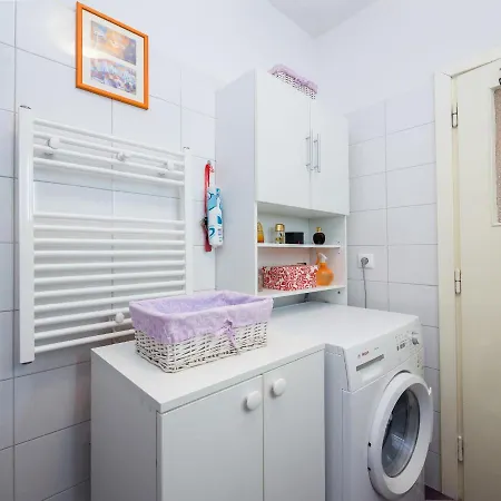 Comfortable And Fully Furbished In Center 아파트 스플리트