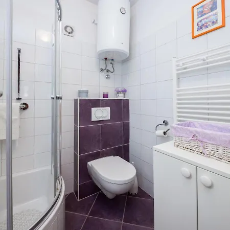 Διαμέρισμα Comfortable And Fully Furbished In Center